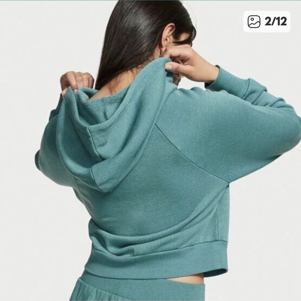 Victoria Secret On Point Half Zip Athletic Hoodie - Picture 2 of 6